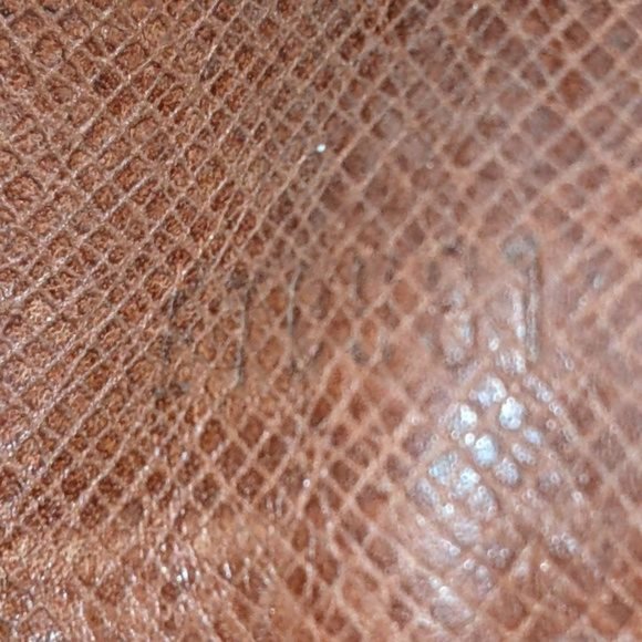 Louis Vuitton Monogram Key Holder/Wallet #1155💥PRICE DROP💥 - Picture 8 of 8